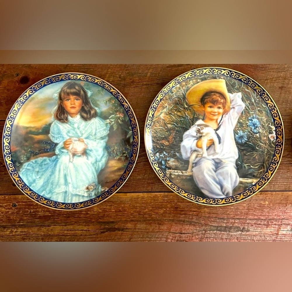 SANDRA KUCK  La Belle And La Beau LARGE Plates THE PREMIER COLLECTION set of 2